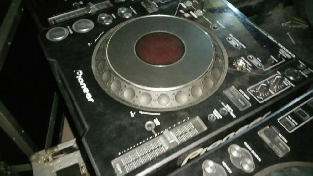 129868986_6_1000x700_set-2-playere-pioneer-cdj-1000-mk3-.jpg