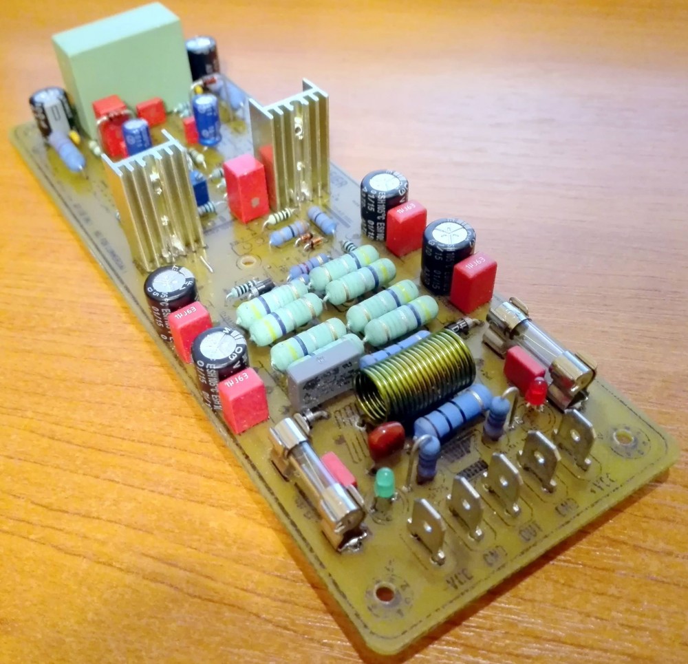 23509325_877270679114933_701853113937747440_o.jpg