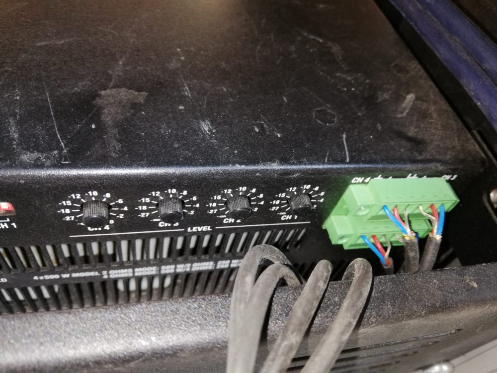 eaf99370-e570-4c22-bddf-cb0373feece8.jpg