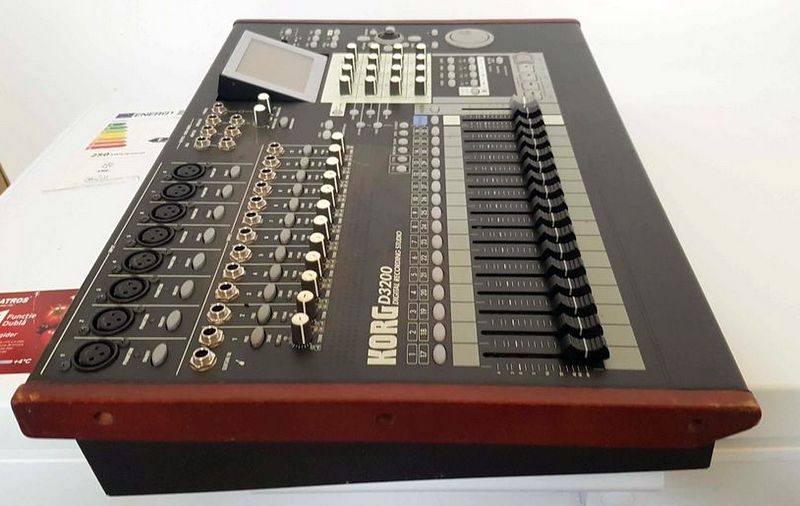 korg1.jpg