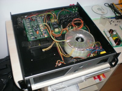 amp1.jpg